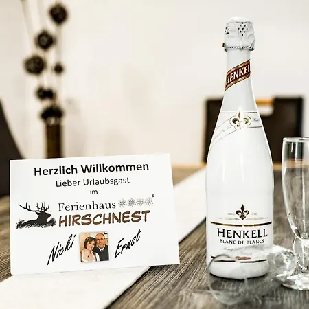 Hirschnest *