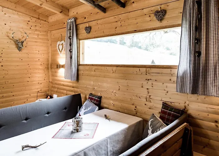 Hirschnest Semesterbostad Sankt Pankraz